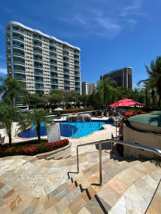 Barra Da Tijuca - 9 - Flat Premium Com Cozinha, Fogao Cooktop, Geladeira Grande, Smart Tv Grande, Lindo E Muitissimo Confortavel, Balsa Para A Praia Gratis E Estacionamento Gratuito Río de Janeiro Exterior foto