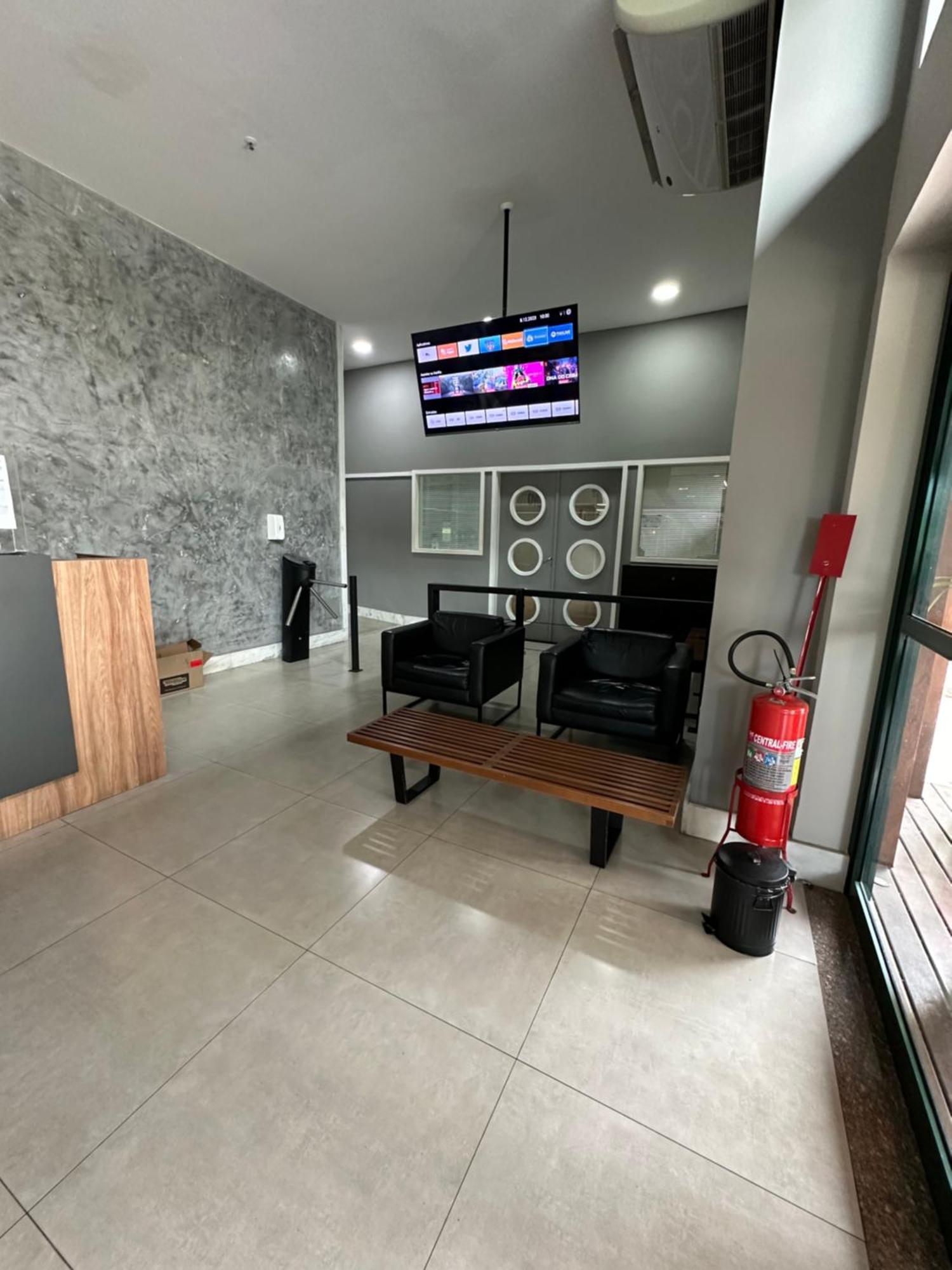 Barra Da Tijuca - 9 - Flat Premium Com Cozinha, Fogao Cooktop, Geladeira Grande, Smart Tv Grande, Lindo E Muitissimo Confortavel, Balsa Para A Praia Gratis E Estacionamento Gratuito Río de Janeiro Exterior foto